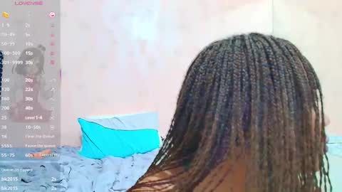 Snapshot of thickeebonyy chatting on 02-11-25, 11:44 thickeebonyy online show from 02-11-25, 11:44
