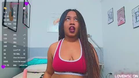 Snapshot of thickeebonyy chatting on 03-12-25, 12:31 thickeebonyy online show from 03-12-25, 12:31