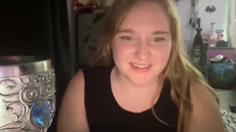 Snapshot of thickgingergoddess chatting on 12-09-24, 06:25 Ariel online show from 12-09-24, 06:25