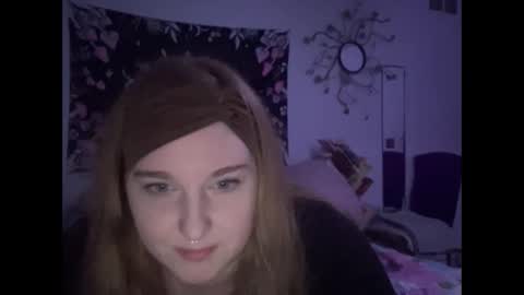 Snapshot of thickgingergoddess chatting on 01-04-25, 01:52 Ariel online show from 01-04-25, 01:52