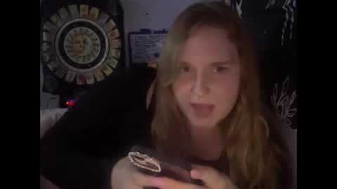 Snapshot of thickgingergoddess chatting on 01-19-25, 02:25 Ariel online show from 01-19-25, 02:25