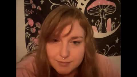 Snapshot of thickgingergoddess chatting on 02-24-25, 08:36 Ariel online show from 02-24-25, 08:36