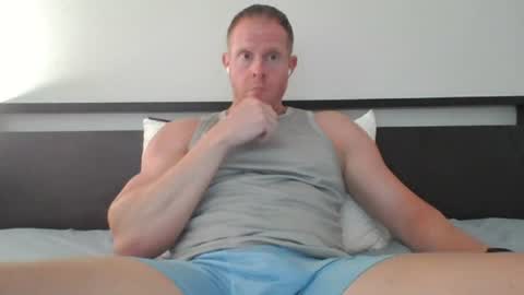 Snapshot of thickkredd8 chatting on 07-31-26, 11:04 thickkredd8 online show from 07-31-26, 11:04