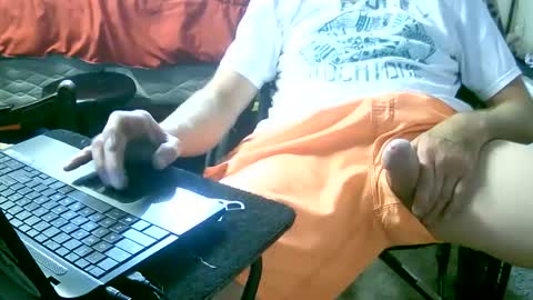 Snapshot of thickwhiteboydick chatting on 03-06-25, 02:09 thickwhiteboydick online show from 03-06-25, 02:09