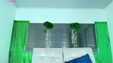 Thiago Saenzz online show from 03-24-26, 05:40