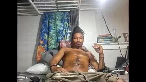 Snapshot of thinkfivestar chatting on 12-02-25, 11:04 Sotaurusthebull online show from 12-02-25, 11:04