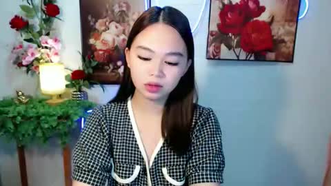 Snapshot of thisiskimmy chatting on 05-13-26, 11:07 thisiskimmy online show from 05-13-26, 11:07