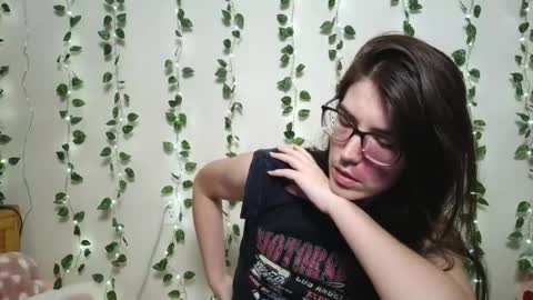 Snapshot of thistlefernsby chatting on 07-30-26, 02:32 thistlefernsby online show from 07-30-26, 02:32