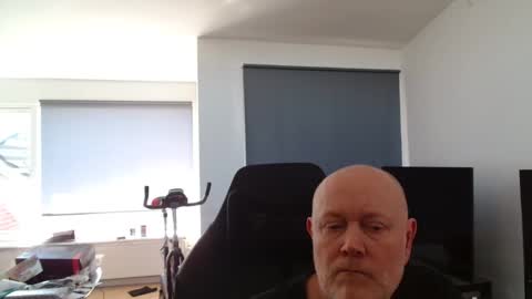 thomas315627 online show from 04-23-26, 12:51