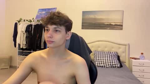 Thomas Hill online show from 10-01-25, 06:47