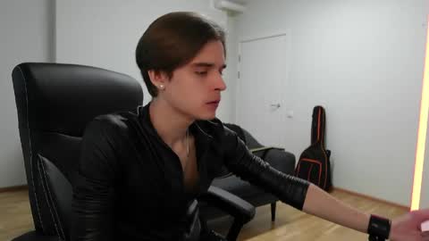 THOMAS BRONS online show from 05-31-26, 05:48