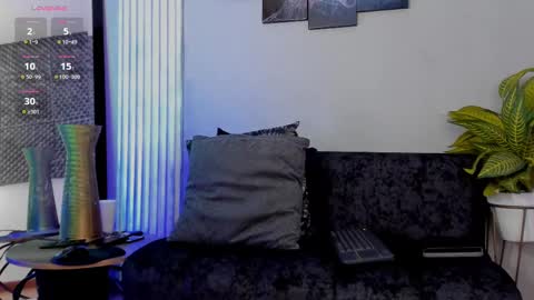 Thomas Eliott   independent model online show from 09-09-25, 08:19