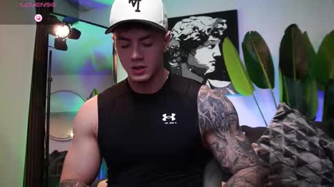 Thomas Falcon online show from 02-06-26, 12:15