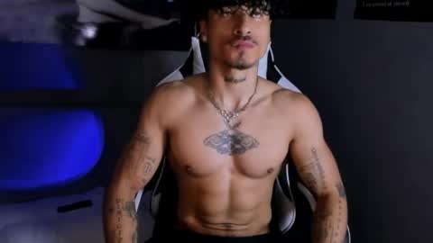 Thomas 3  JUST STAY AND BE MY LAST LOVE online show from 04-21-26, 04:52