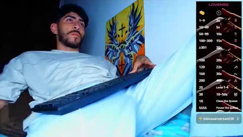 thomas_ks11 online show from 01-08-26, 02:47