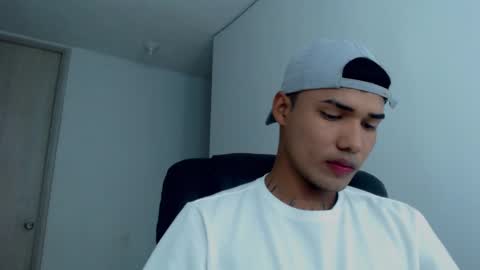 Thomas online show from 01-22-25, 04:44