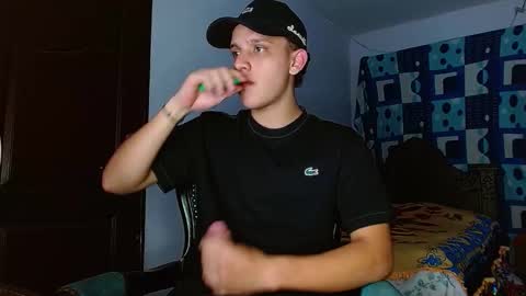 Snapshot of thomas_may4rs chatting on 11-04-25, 05:28 ---Thomas--- online show from 11-04-25, 05:28