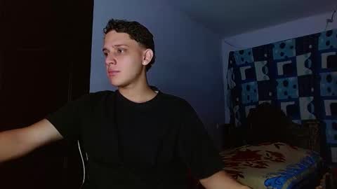 ---Thomas--- online show from 11-07-25, 01:27