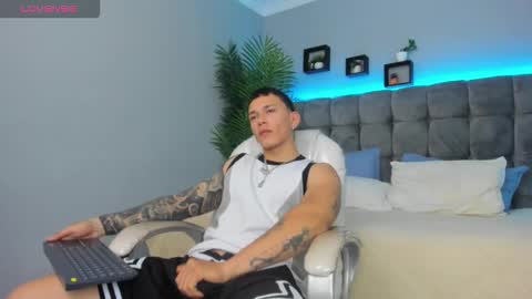 Thomas online show from 03-03-26, 02:01