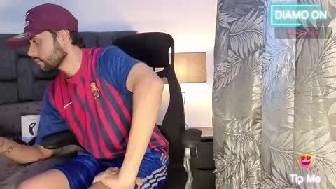 Thomas online show from 10-26-25, 04:13