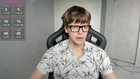 Snapshot of thomas_shelbivip chatting on 06-07-26, 08:40 Tomas online show from 06-07-26, 08:40