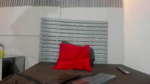 thomas_woolf online show from 07-24-26, 09:57
