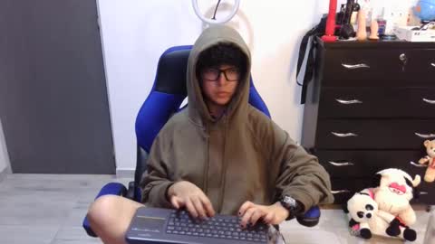 VALERIA online show from 04-21-26, 09:39