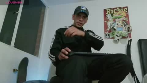 thomasjons online show from 06-13-26, 06:11