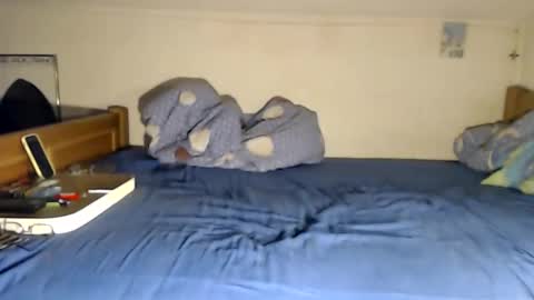 Thomas online show from 12-23-25, 09:18