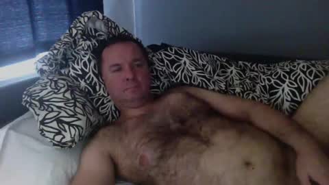 Snapshot of thomaspol chatting on 01-08-25, 12:58 Tom online show from 01-08-25, 12:58