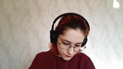 Lina online show from 12-14-25, 08:20