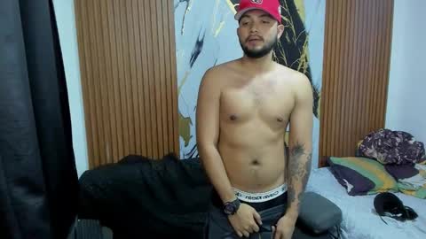 thomson_hot01 online show from 02-04-26, 05:24