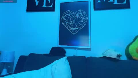 thomylov online show from 04-19-26, 11:29