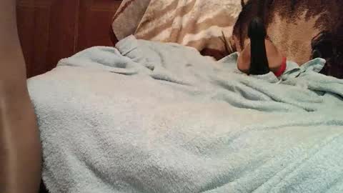 Snapshot of thongsandstockings chatting on 10-13-25, 10:32 Thongsandstocking online show from 10-13-25, 10:32