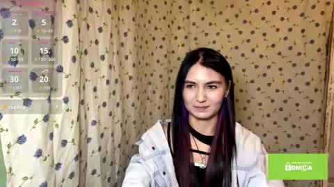 Lola  3 a gift for every fan club member online show from 02-11-26, 09:09