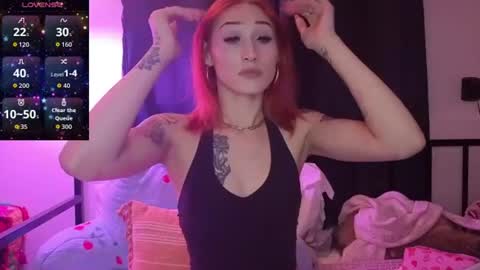 Snapshot of thornsandhoney chatting on 06-18-26, 03:51 thornsandhoney online show from 06-18-26, 03:51