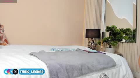 Snapshot of thristan_leones chatting on 05-23-26, 11:36 Thristan online show from 05-23-26, 11:36