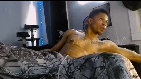 ThroatTaker4l  online show from 04-16-26, 02:29