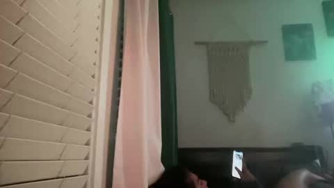 throatyygoat online show from 10-17-25, 04:15