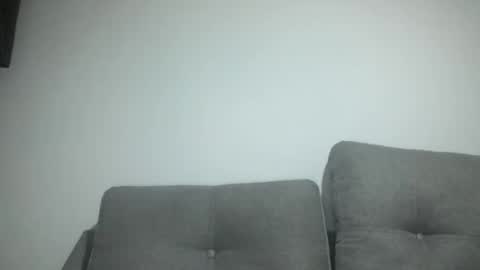 Snapshot of throwawayyourgun chatting on 01-19-25, 05:18 Luka online show from 01-19-25, 05:18