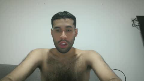 Snapshot of throwawayyourgun chatting on 02-09-25, 03:01 Luka online show from 02-09-25, 03:01