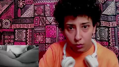 Thumbelino online show from 04-21-26, 07:14