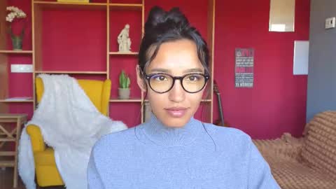 tia_j online show from 10-29-25, 08:16