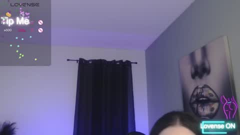 Tia Bella online show from 11-19-25, 01:27