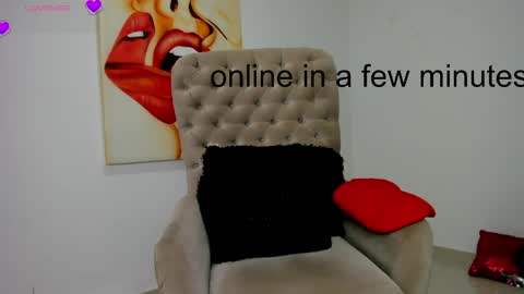 Snapshot of tiago_hannah chatting on 05-28-26, 08:22 carolina online show from 05-28-26, 08:22