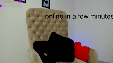 Snapshot of tiago_hannah chatting on 06-16-26, 09:34 carolina online show from 06-16-26, 09:34