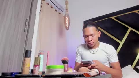 Tiago online show from 07-30-26, 03:05