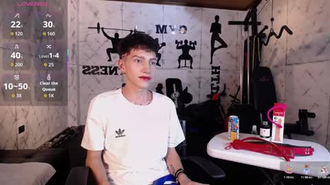 Tiam Muller online show from 12-14-25, 04:07