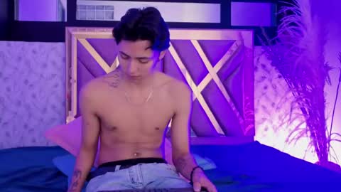 Snapshot of tian_sex chatting on 06-05-26, 05:14 online show from 06-05-26, 05:14