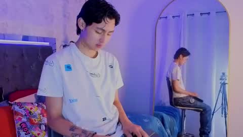 Snapshot of tian_sex chatting on 06-09-26, 04:24 online show from 06-09-26, 04:24